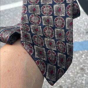 Henri Vhristian Navy Silk Tie with Red and Gold Floral Geometric Motif